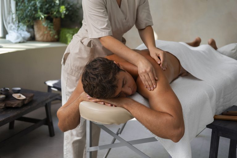 Traditional Body Massage & Relaksasi Otot